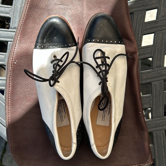 Walter Genuin Golf Shoes - Picture 2 of 5